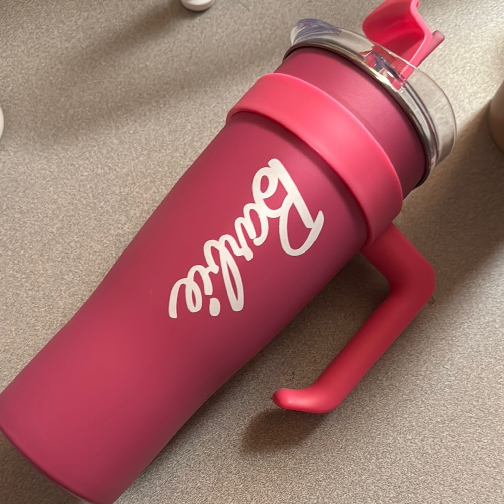 Barbie insulated Pink beverage 32oz with straw and Handle